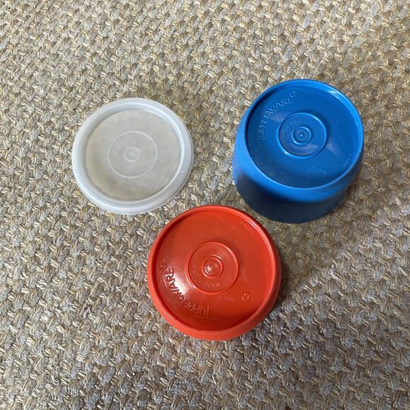 Set of 2 Vintage Tupperware Snack Cups Orange Blue Small Bowls 1229 1 Lid 297 - Picture 2 of 2